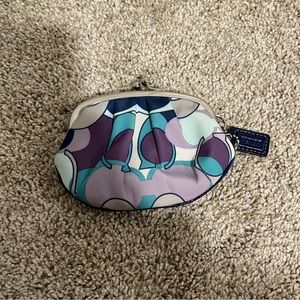 COACH kiss lock coin purse daisy scarf print in signature blue #F61472